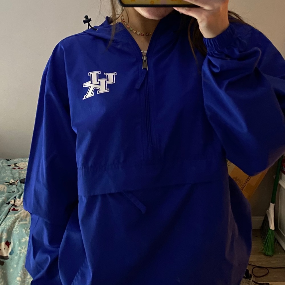 Kentucky windbreaker